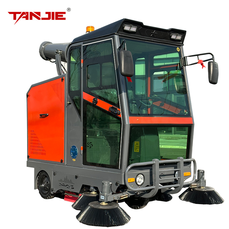 玉溪坦洁驾驶式扫地机TJ-G20E